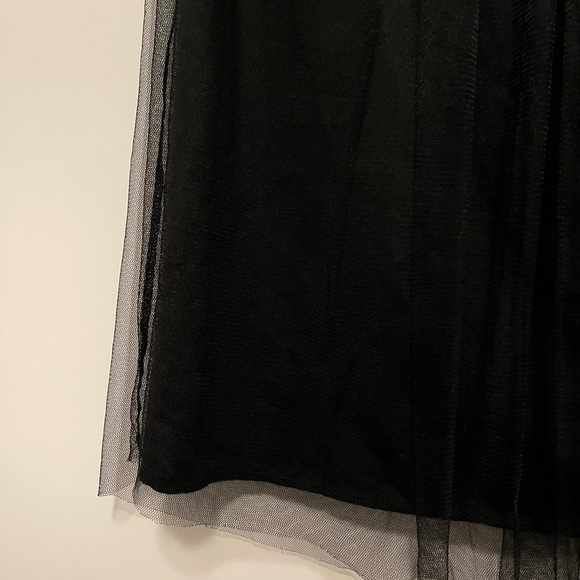 Skirt - Picture 2 of 3